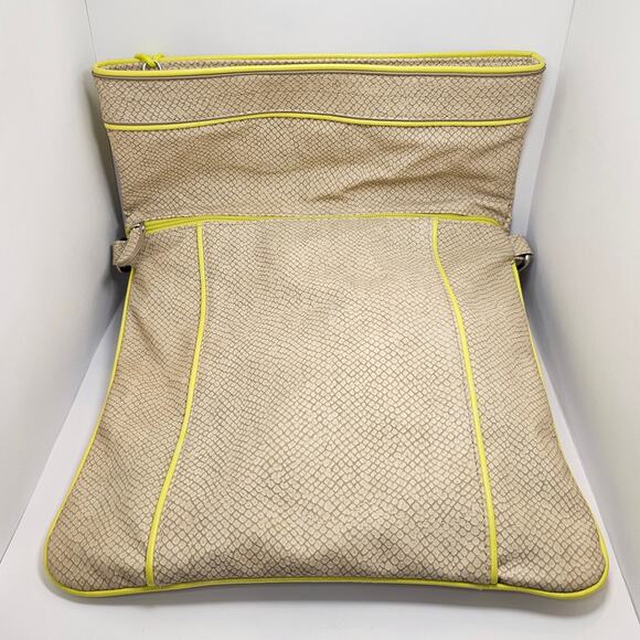 Poppie Jones Snakeskin Printed Tan & Yellow Fold Over Zippered Tote Bag - Picture 2 of 8